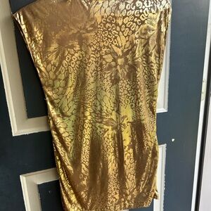 Elegant Gold Patterned Dress